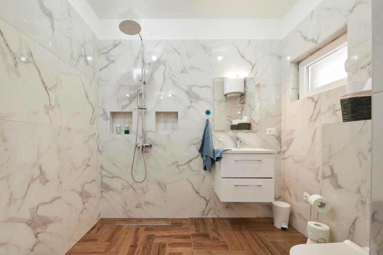 New 4* Apartman Zoa In Trogir Luaran gambar